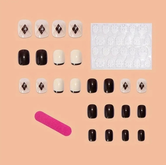 24 Pieces Fake Press On Nails - Picture 2 of 6